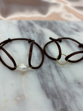 Načítať obrázok do zobrazovača galérie, Náramok PEARL SATIN