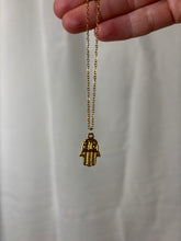 Načítať obrázok do zobrazovača galérie, Náhrdelník Hamsa – ochranná ruka