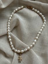 Načítať obrázok do zobrazovača galérie, Náhrdelník GOLD BEAR