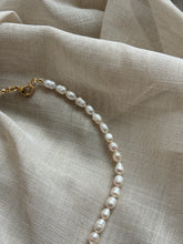 Načítať obrázok do zobrazovača galérie, Náhrdelník GOLD BEAR